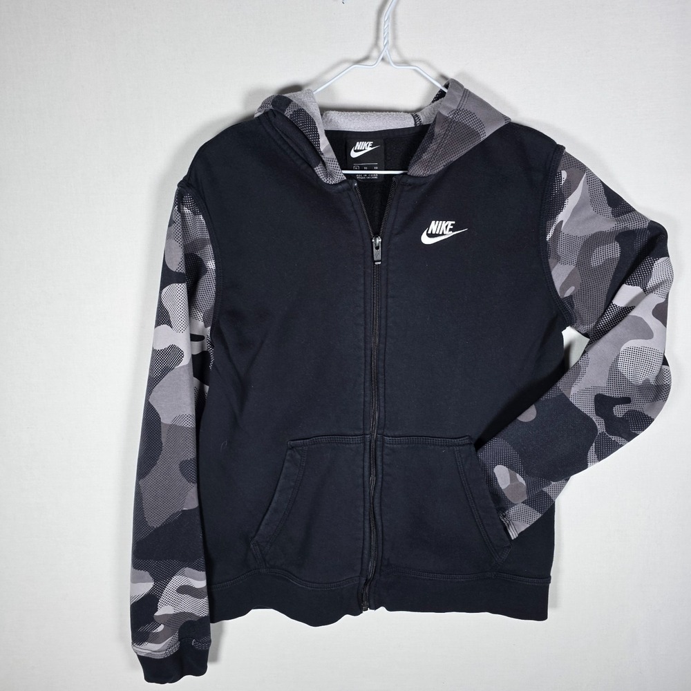 Streetwear Nike Youth XL Camo Sleeve Full Zip Hoodie Black Grey Athleisure